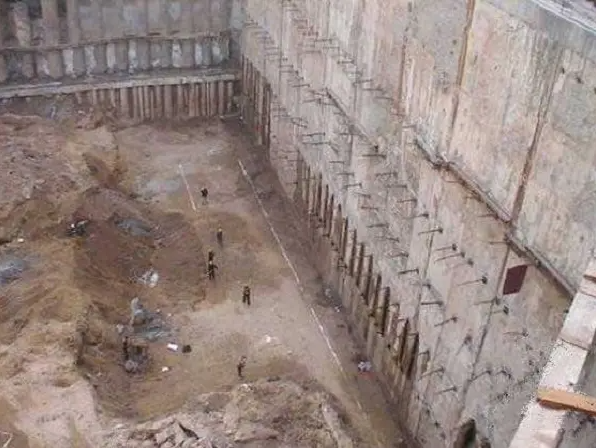 深基坑支護施工 深基坑支護施工1.png