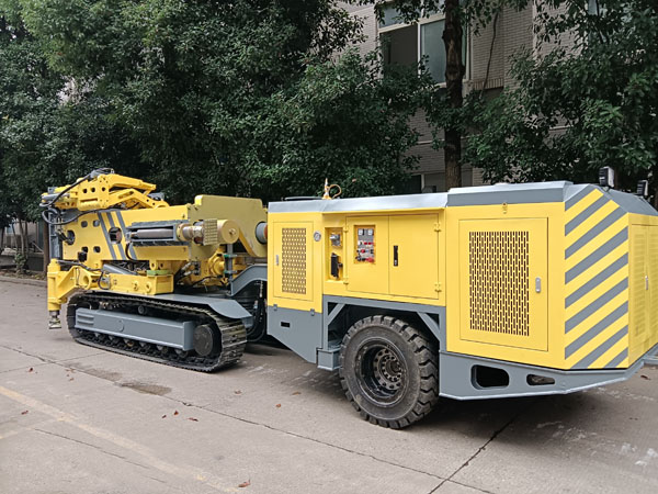 AT-2000天井鉆機的技術特點 AT-2000天井鉆機的技術特點